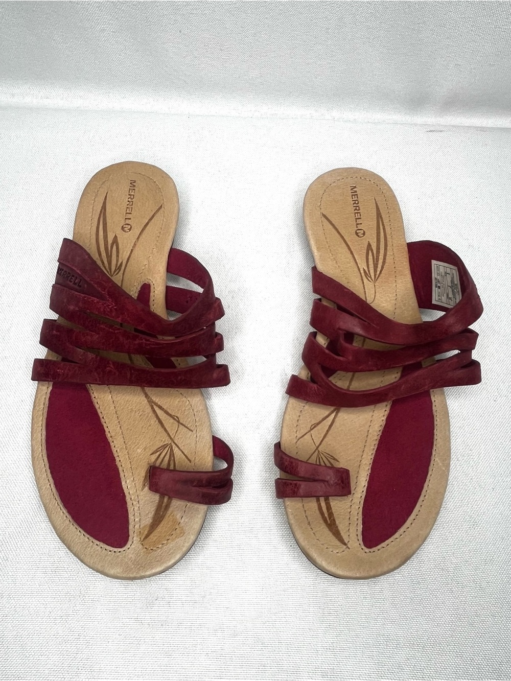 NWOT Merrell Beet Red Leather Slide Sandals Size 5 Comfort Toe Loop